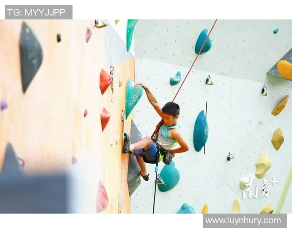 武汉攀岩队在全国攀岩技术排行榜中荣获第十名的辉煌成就