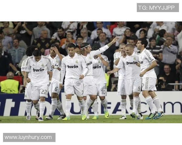 足球明星的精彩瞬间与背后的奋斗故事分享 足球明星的精彩瞬间与背后的奋斗故事分享